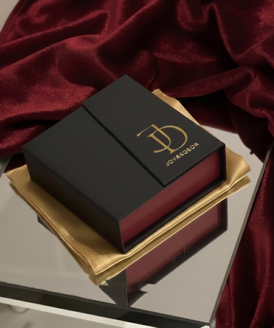 Regal Radiance Cuban Link Bracelet